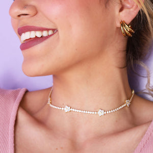 Collar Flora