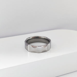 Anillo Labrado Para Él foto producto