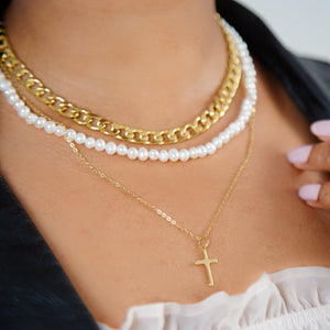 Collar de Perlas Redondas foto cuello