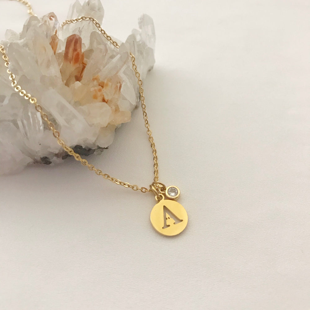 Collar Inicial Moneda + Brillo foto producto