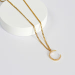 Collar Moon